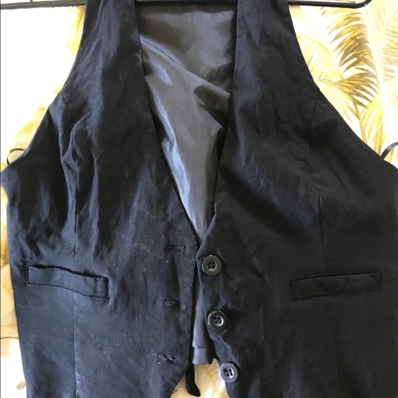 Women’s Medium Black Vest fitted - Picture 4 of 4